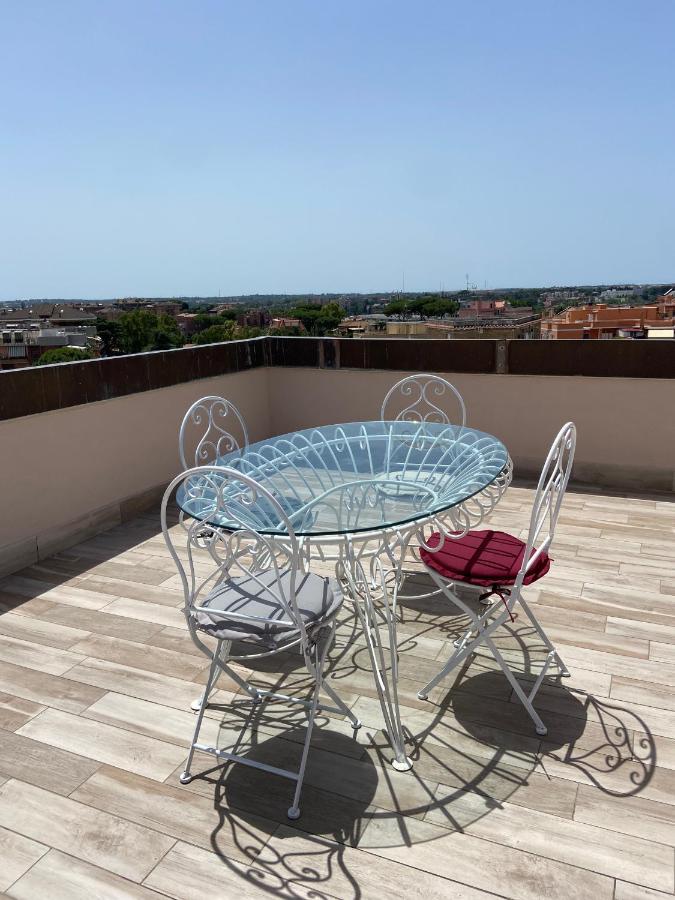 Attico Panoramico Luxury Roma Leilighet Eksteriør bilde