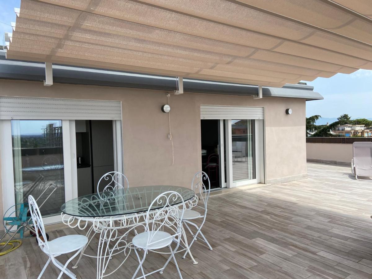 Attico Panoramico Luxury Roma Leilighet Eksteriør bilde